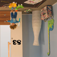 Free online html5 games - Upside Down Room Escape game - Games2rule
