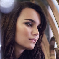 Free online html5 games - Samantha Barks Jigsaw game 