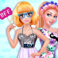 Free online html5 games - Cutezee And Super Barbie BFF Night game 
