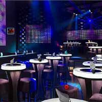 Free online html5 games - Club At Night Escape BestEscapeGames game 
