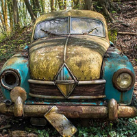Free online html5 games - Rusty Cars Forest escape HTML5 game - Games2rule 